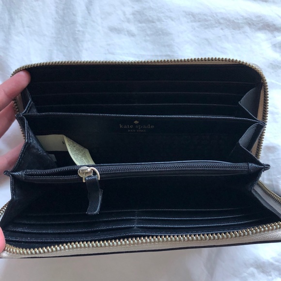 Kate Spade wallet - black and beige/stone - Picture 3 of 10